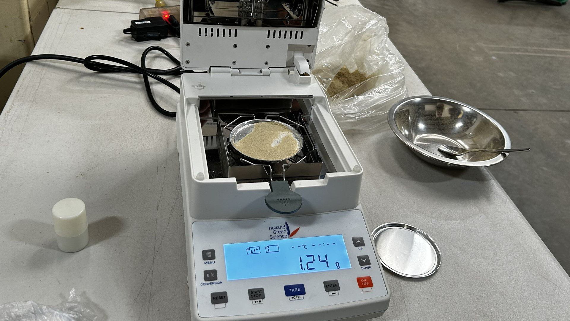 Ygrasia Moisture Analyzer from Holland Green Science