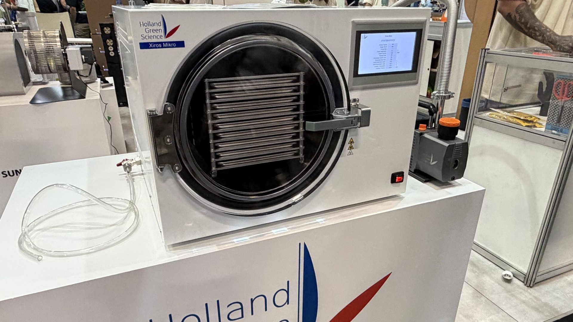 Xiros Mikro freeze dryer