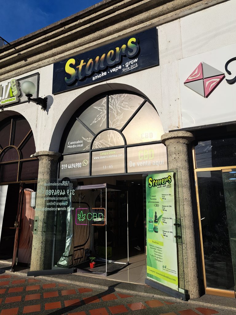 Colombia and cannabis smoke shop_photo by jack gayer