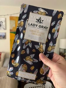lady gray chocolate bar_front