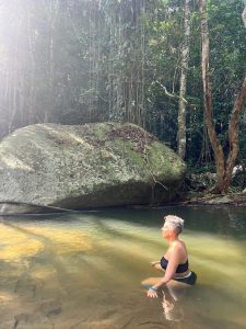 lauren mundell in thailand